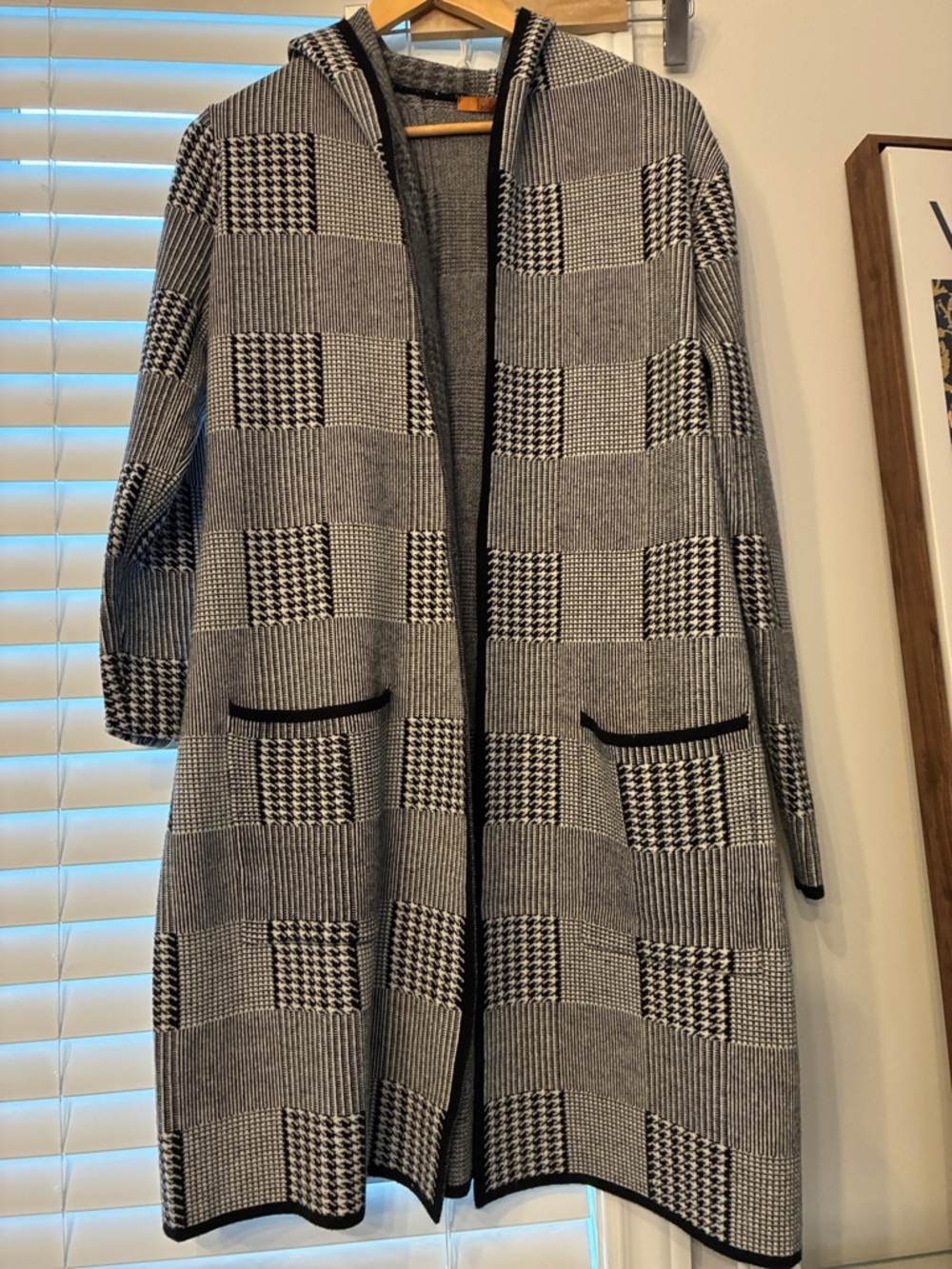 Black & White Houndstooth Patch Hooded Cardigan
